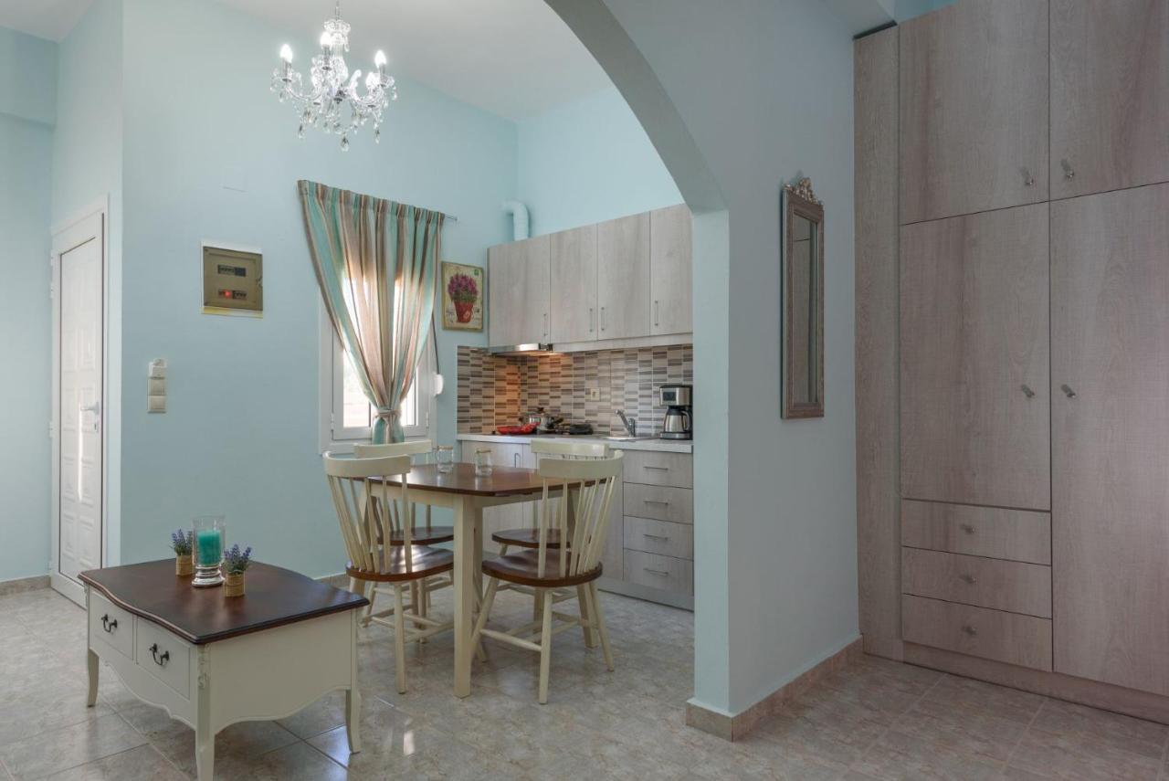 Spyros Apartments With Pool Kalamaki  Exterior photo