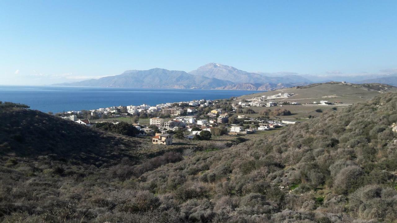 Spyros Apartments With Pool Kalamaki  Exterior photo